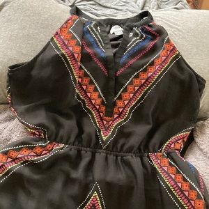 Ankle length dress, halter top with three buttons. L. Old Navy.